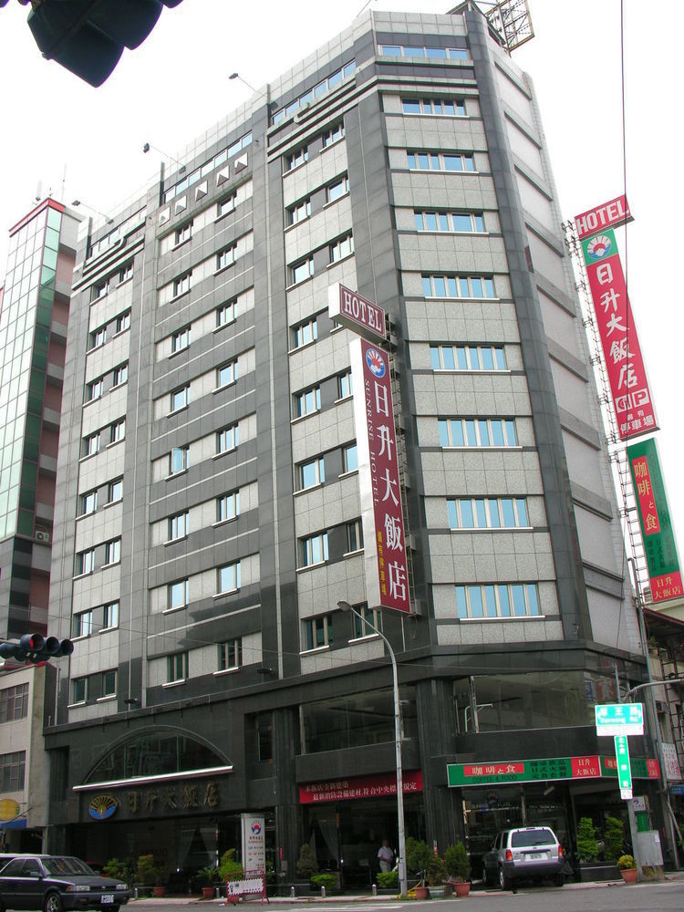 Sunrise Hotel Tainan Eksteriør billede
